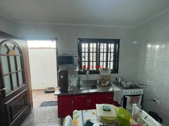 Casa com 2 dormitórios à venda, 74 m² por R$ 365.900,00 - Vila Barros - Guarulhos/SP