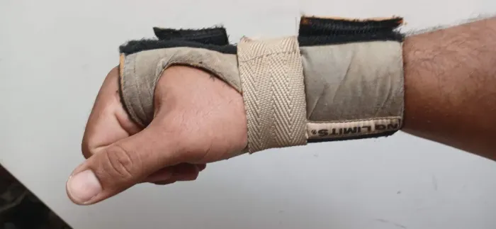 Protetor de punho/pulso (Wrist Guard) No Limits - Skate e Patins