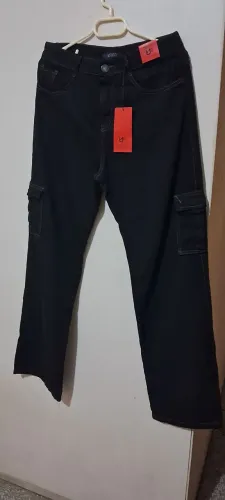 Calça Cargo nova