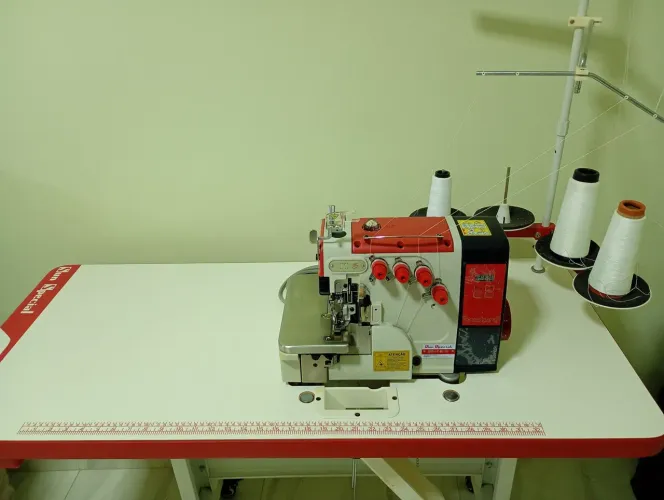 Vendo máquinas industriais semi novas
