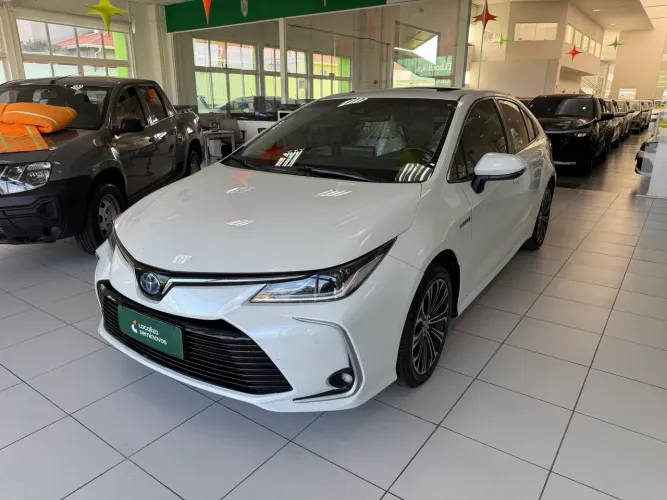 Toyota Corolla Altis Prem. Hybrid 1.8 Flex AUT 2023