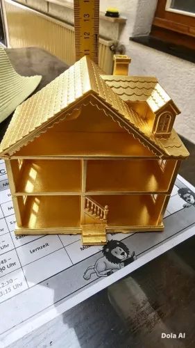 Mimi casinha de boneca em 3 D ,dourada brilhante ou branca para colorir.