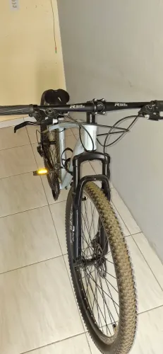 Bicicleta ride onix câmbio shimano tourney