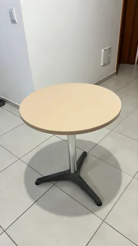 Mesa redonda 60cm diâmetro 