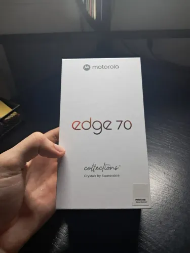 Motorola Edge 70 5G (512GB / 24GB RAM) - Lacrado c/ Nota Fiscal e 1 ano de Garantia