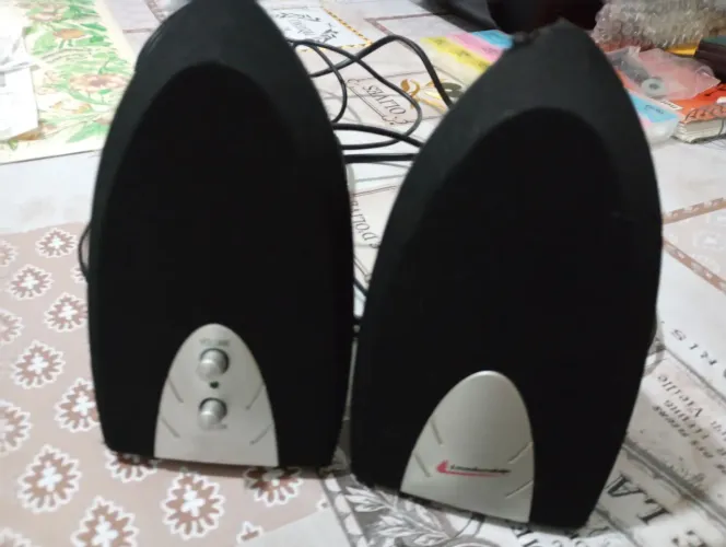 Caixinhas de som USB fone leadership !!