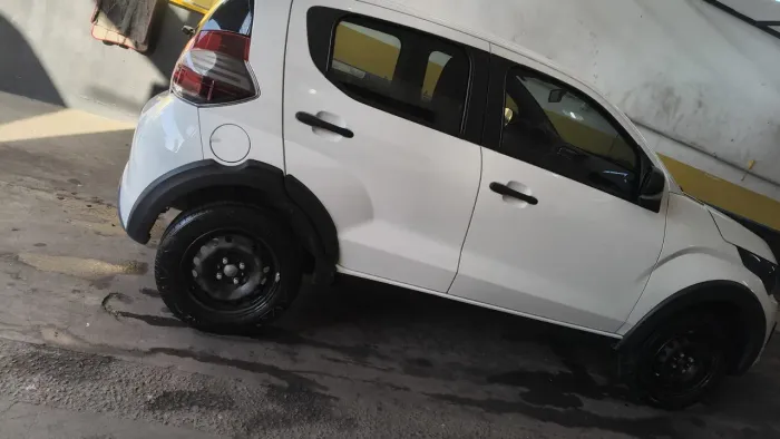Fiat Mobi Like 1.0 Fire Flex 5P. 2021