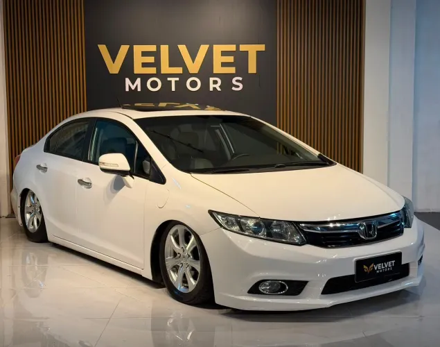 Honda Civic Sedan EXS 1.8/1.8 Flex 16V Aut. 4P 2013