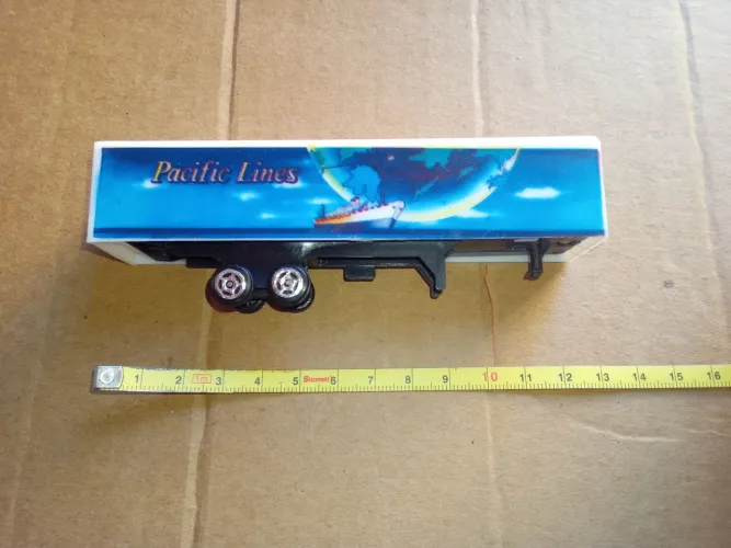 Miniatura baú de caminhão hot wheels anos 90