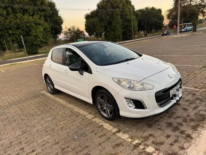Peugeot 308 Feline/griffe 1.6 Turbo 16V 5P Aut. 2013