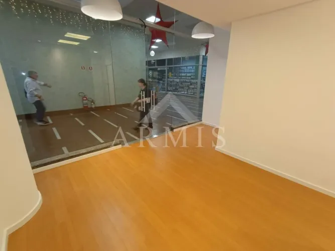 Loja de Galeria no Centro!