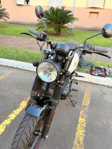 Hunter 350 2025