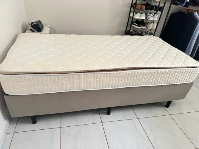 Cama box de solteiro