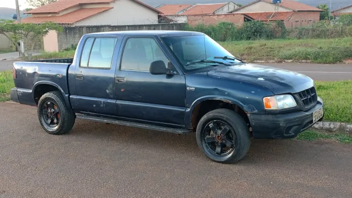 Chevrolet S10 Pick-up 2.5 4X4 CD TB MAX HST Dies. 2000