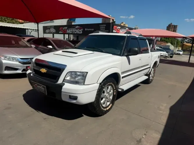 Chevrolet S10 Pick-up STD 2.8 4X4 CD TB Int.dies. 2004