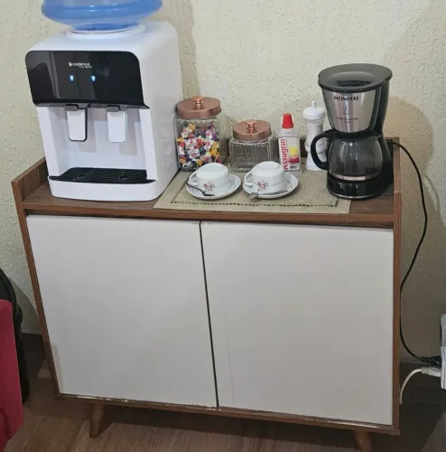 Aparador Buffet Retrô com 2 Portas - Excelente Estado