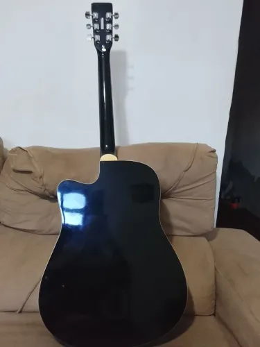 Pra vender logo violão Memphis Tagima R$ 400