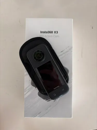 Insta 360 3x