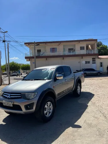 Mitsubishi L200 Triton HPE 3.2 CD TB Int.diesel AUT 2013