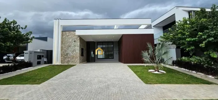Condomínio Alphaville Nova Esplanada 3 - Casa Térrea no Condomínio Alpha Nova Esplanada 3