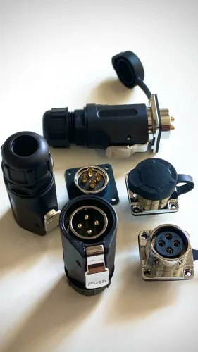 Conector Rack Móvel