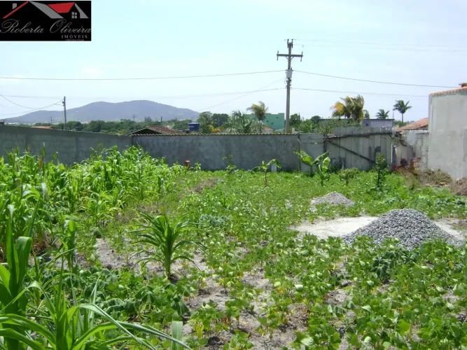 Terreno para venda com 450 metros quadrados em Recanto do Sol - São Pedro da Aldeia - RJ