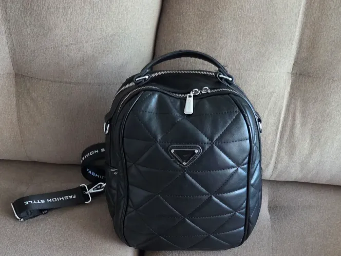 Mochila Preta Di Paulla