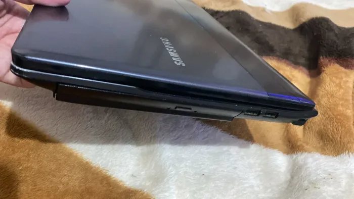 Samsung Série 3 - Intel Core i3