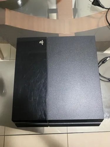 PlayStation 4 - 500 GB