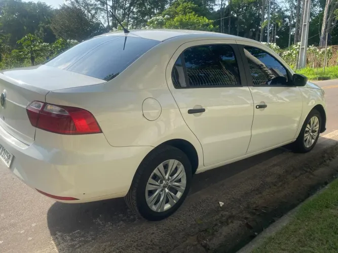 Volkswagen Voyage 1.6 MSI Flex 8V 4P 2020