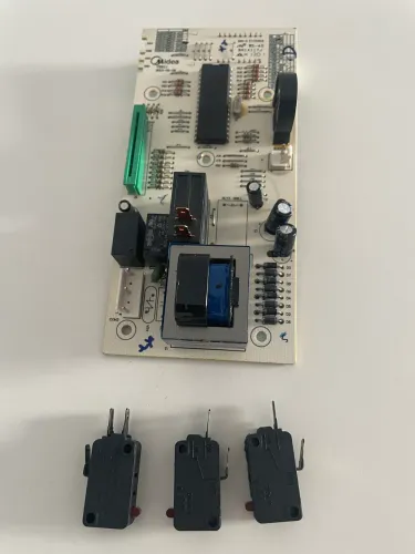 Placa Usada Micro Ondas com defeito no Relê + Micro Chaves