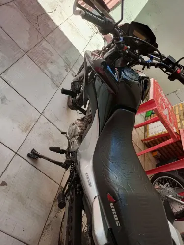Bros 160 ESD
