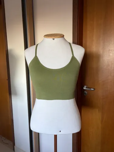 top de academia shein