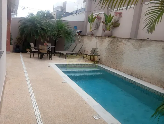 Casa em Condomínio Ibi Aram em Itupeva-SP, 4 suítes (1 com closet), 260m², no Residencial 