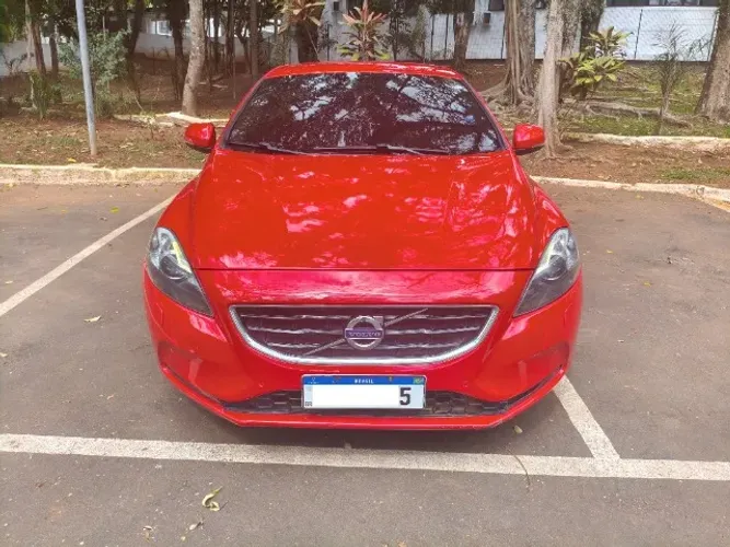 Volvo V40 T-4 2.0 Aut./mec. 2014
