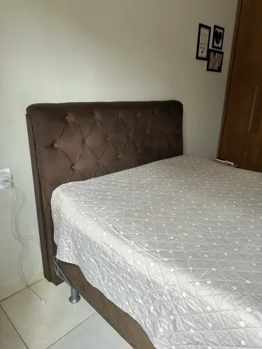 Vendo Cama box casal com cabeceira