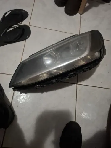 Farol Jetta de 2012 a 2018 Mk6
