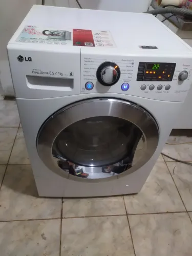 Lava e seca LG 8.5kg inverter c/garantia.