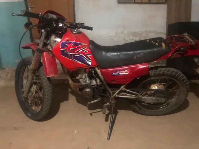 Clr 125 Es 2000
