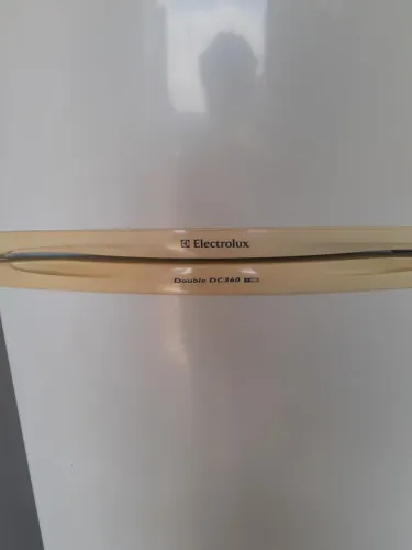 Geladeira Electrolux DC 360