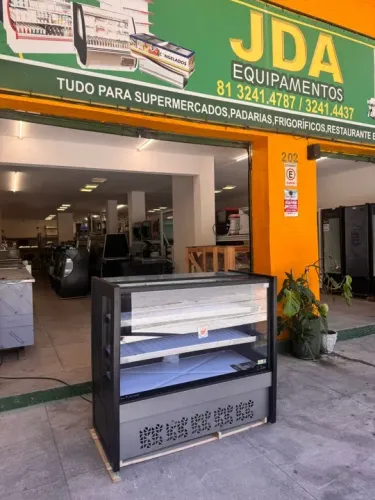 Balcão refrigerado para bedidas, frios e laticínios - 2 placas frias - marca polar 