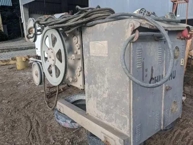 Máquina de Fio 40CV Komecs