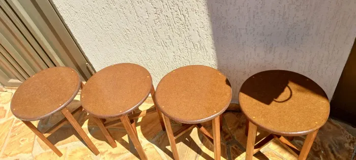 Mesinhas de maneira novas, últimas 2 unidades por 110 reais