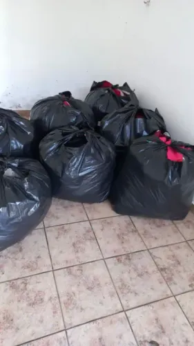 Retalhinhos de tecidos