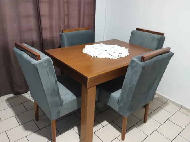 CADEIRA DE JANTAR COM PUXADOR 150,00 CADA