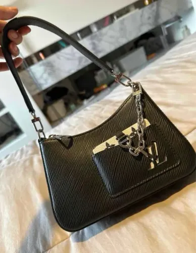 Bolsa Louis Vuitton Preta