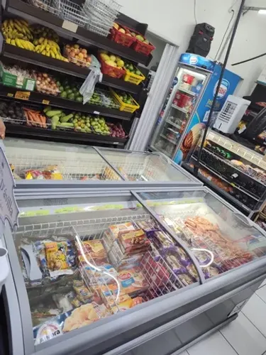 Mercado sem açougue centro 250 mil faturamento 