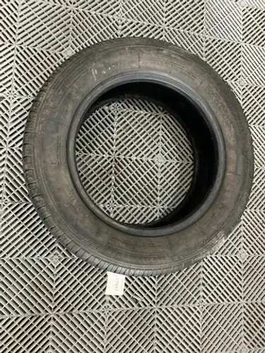 gt radial 185/65 r15 usado