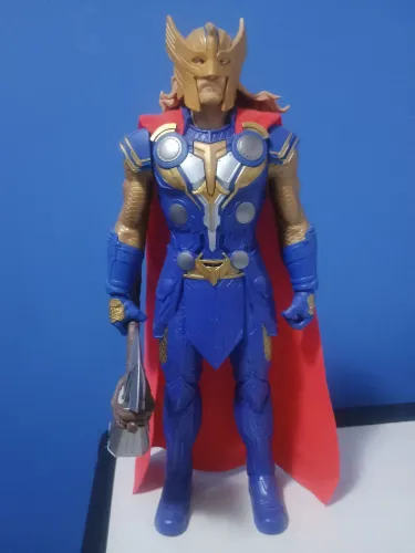 Boneco Thor Eletrônico Marvel Hasbro Thor 3 Love Thunder