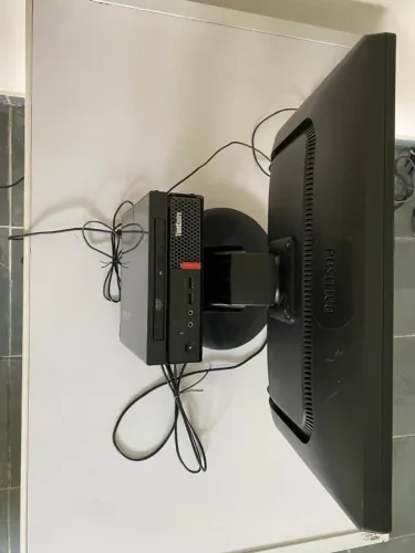 KIT minidesk lenovo M910q + monitor + mouse e teclado